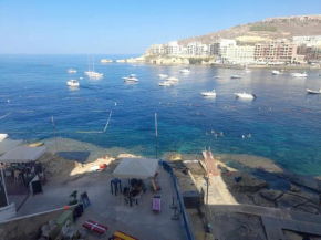 Seaview Apartment